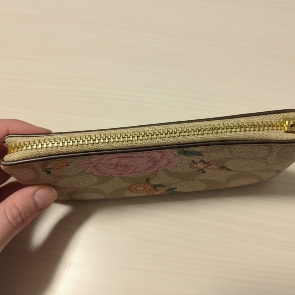 Coach Corner Zip Wristlet Khaki Multi (NWT) - Picture 6 of 10
